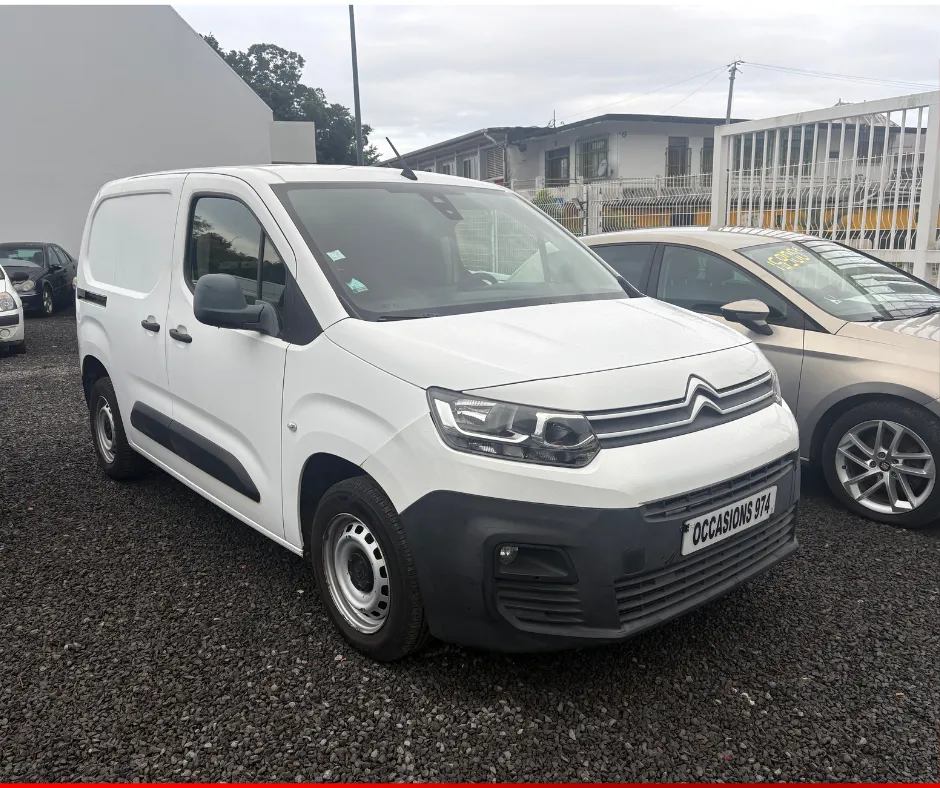 [FM-355-FJ] Citroën BERLINGO Blanche 1.5 BlueHDi