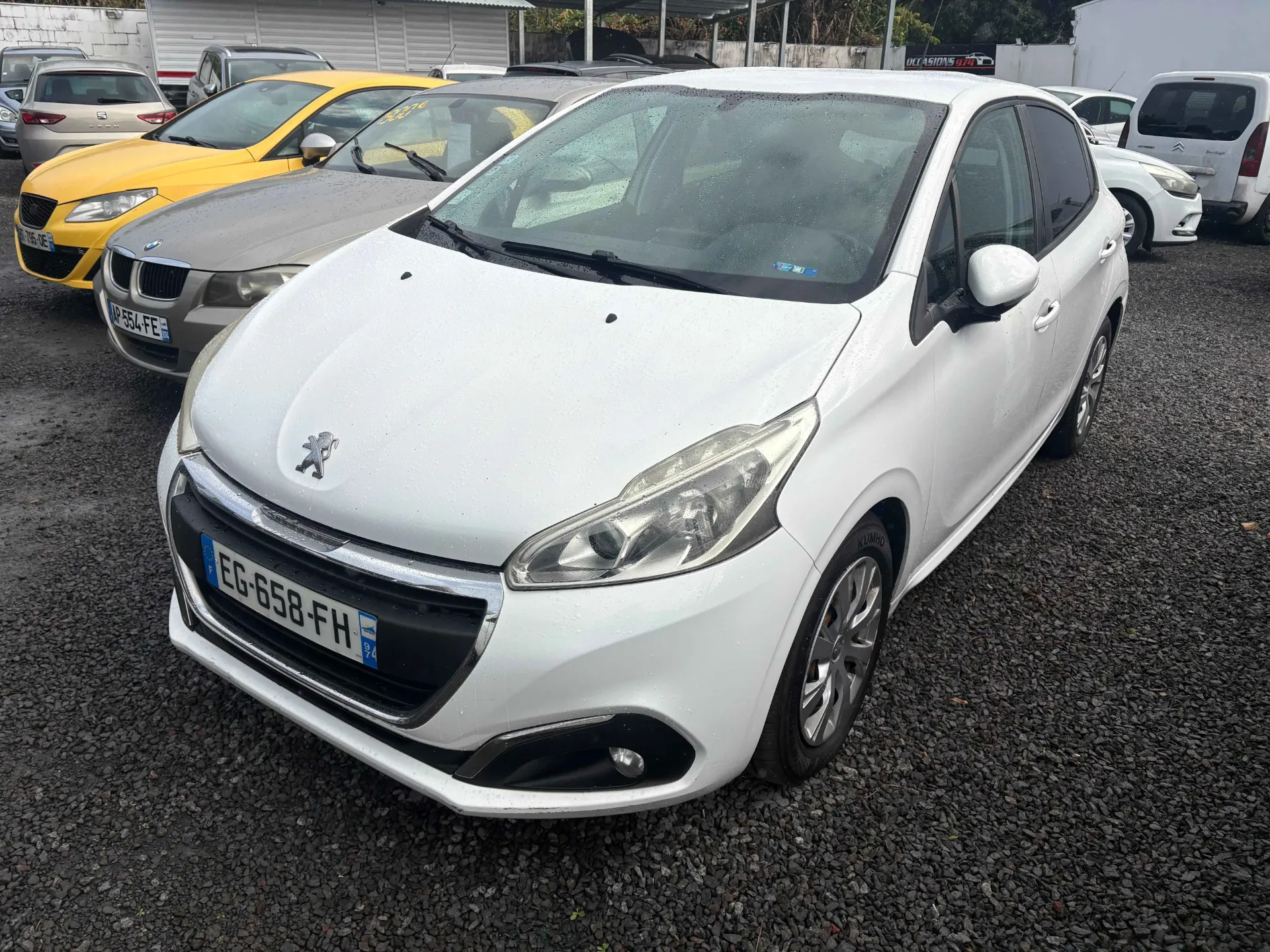 [EG-658-FH] Peugeot 208 Blanche Diesel 1.6 BlueHDi