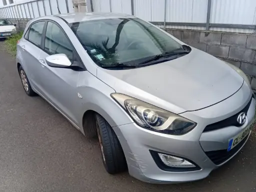 [CL-901-FG] Hyundai I30 Gris Essence 1.4 99CV