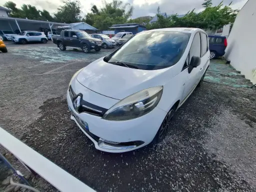 [DH-647-WB] Renault Scenic blanc SCÉNIC III Essence 1.2 TCe